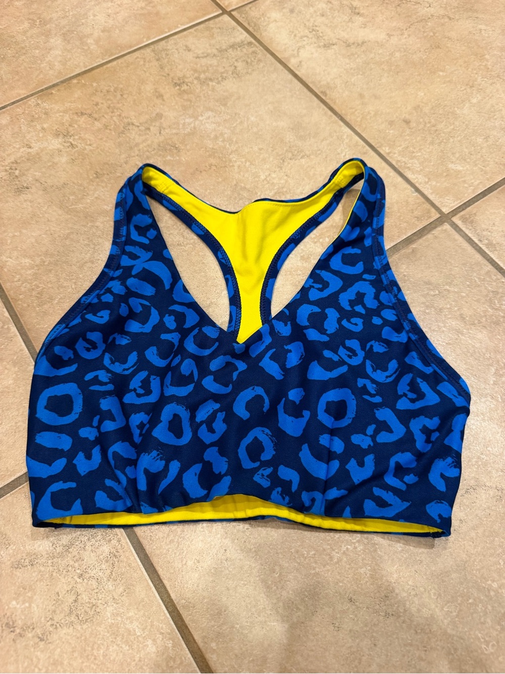 Zumba Sizzlin' Reversible Racerback V-Bra